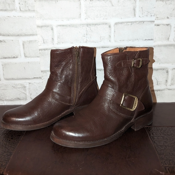 FRYE Tyler Engineer Leather Boots Womens Size 6.5 - Picture 4 of 12